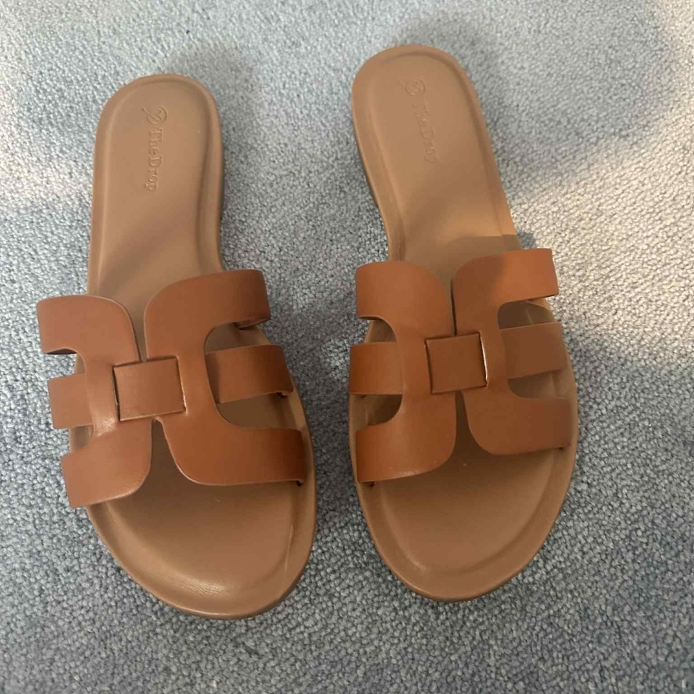 The Drop Tan Slide Sandals
